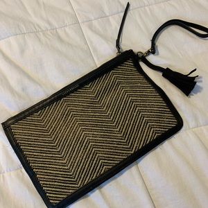 Lucky Brand | boho wristlet